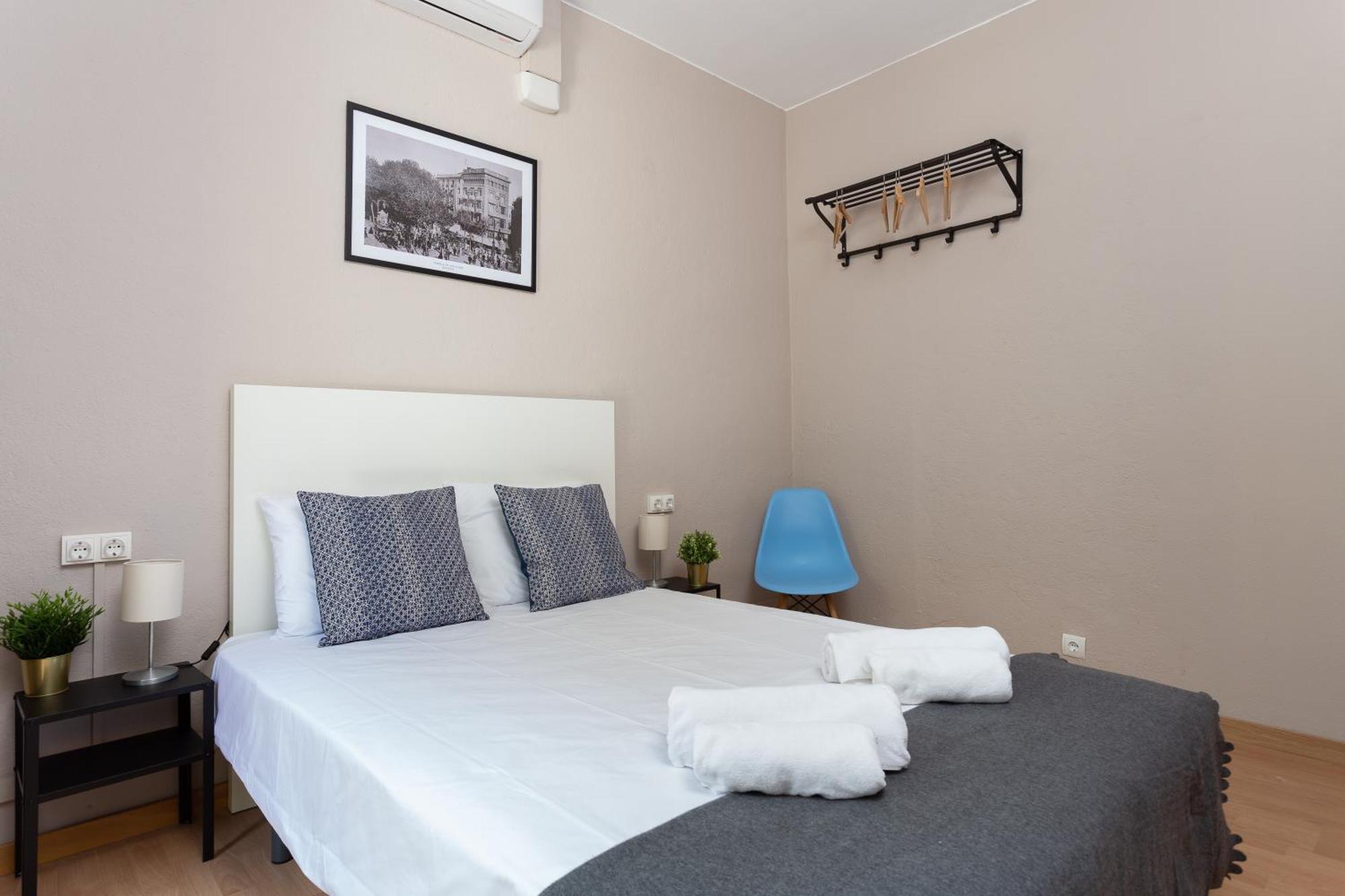 Key Barcelona Housing Apartment Стая снимка